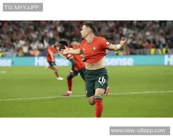 小孔塞桑谈与伊尔迪兹默契配合弗拉霍维奇或因内收肌受伤 小孔塞桑谈与伊尔迪兹默契配合弗拉霍维奇或因内收肌受伤