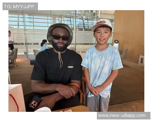 杰伦布朗赞沃尔什表现出色防守与关键投篮双双奏效 杰伦布朗赞沃尔什表现出色防守与关键投篮双双奏效