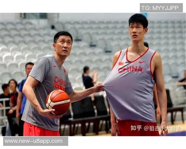 郭艾伦挑战极限负重深蹲成绩惊人20个获满分引发媒体热议